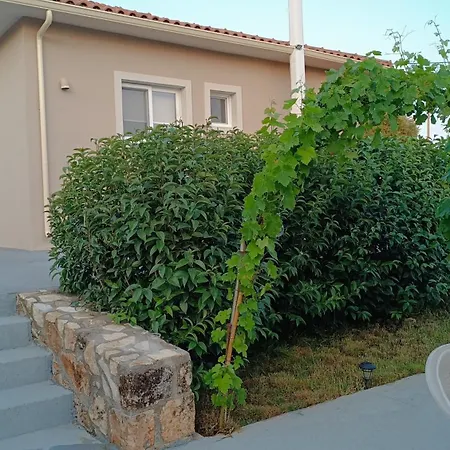 Berlie Villa *