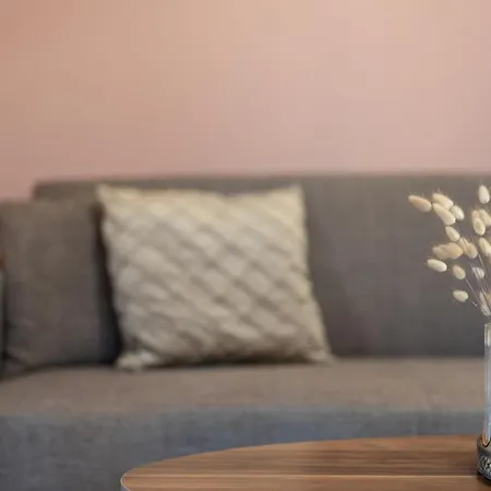 Berlie Villa Keramiaí