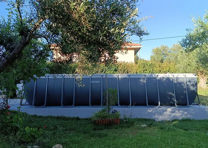 Berlie וילה Keramiaí